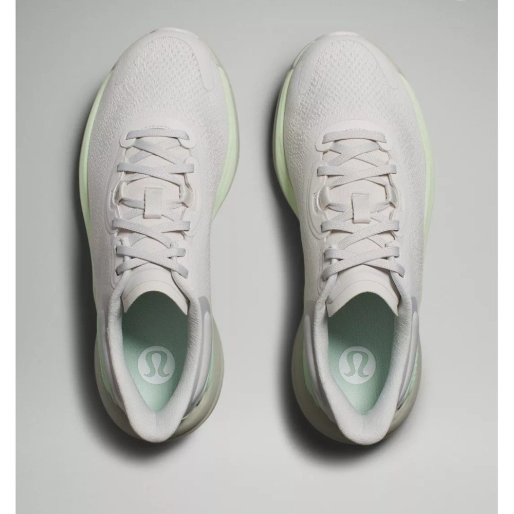 Lululemon Chargefeel Workout Low 2 Women's‎ Running Shoes White Size 9